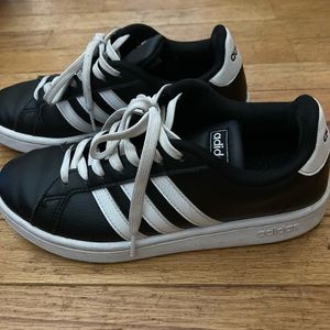 Adidas F36484 Women’s Grand Court Pre-owned shoes size 6.5